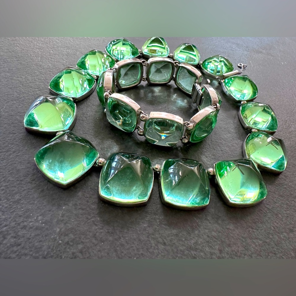 Authentic BACCARAT set green MEDICIS Crystal Sterling Necklace & Bracelet.